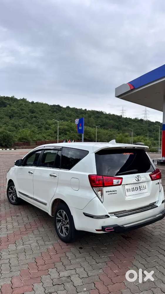 Toyota Innova Crysta 2022 Diesel Manual
