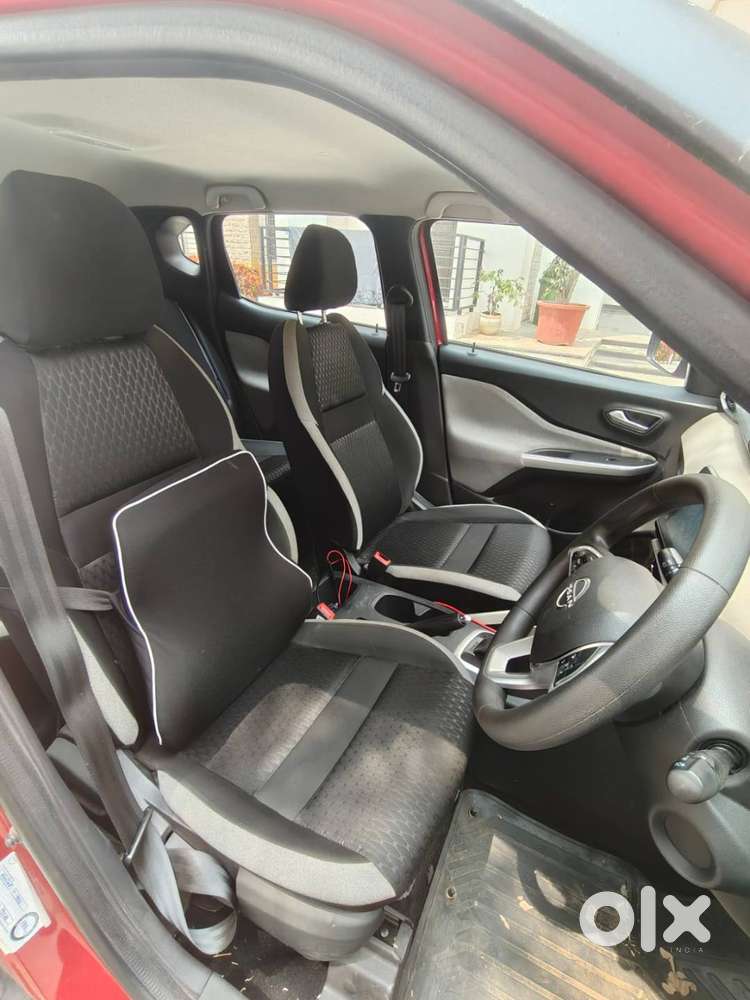 Nissan Magnite Xv Turbo Cvt (executive) 2023  1st Owner