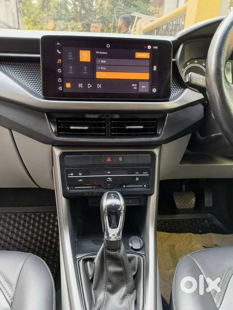 Skoda Kushaq 1.0 Tsi Ambition, 2022, Petrol