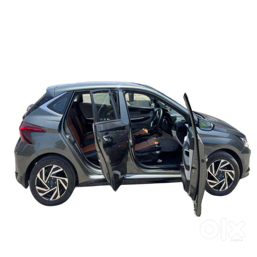 Tata Altroz 1.5 Xm Plus Diesel, 2024, Diesel