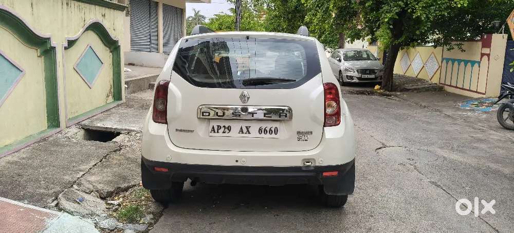 Renault Duster 2013 Diesel Manual