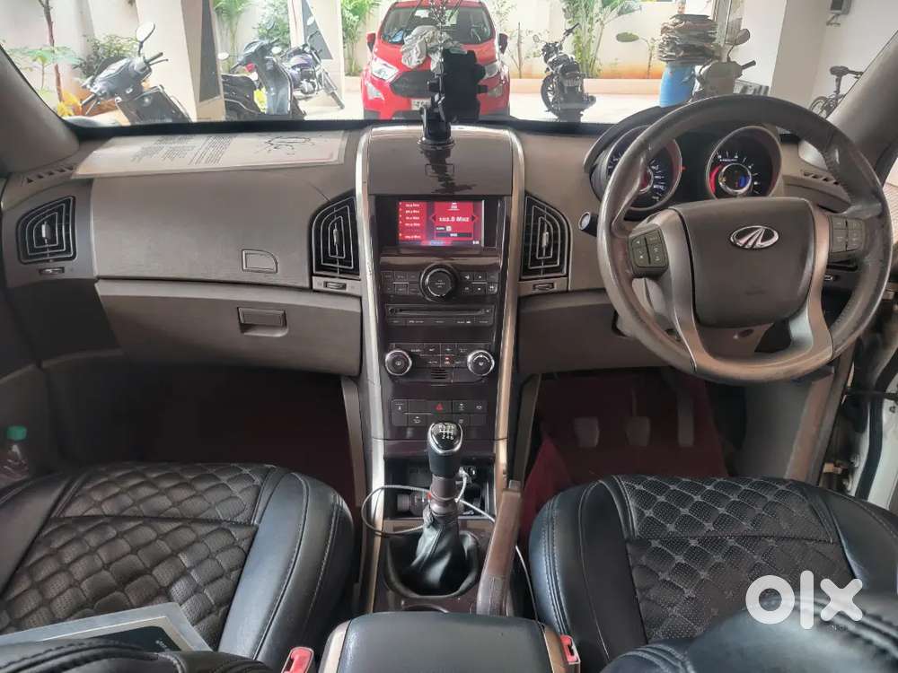 Mahindra Xuv500 2013 Variant W8