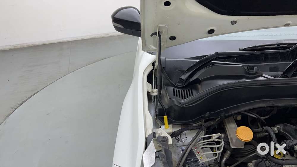 Tata Punch 1.2 Revotron Creative Dual Tone, 2023, Petrol