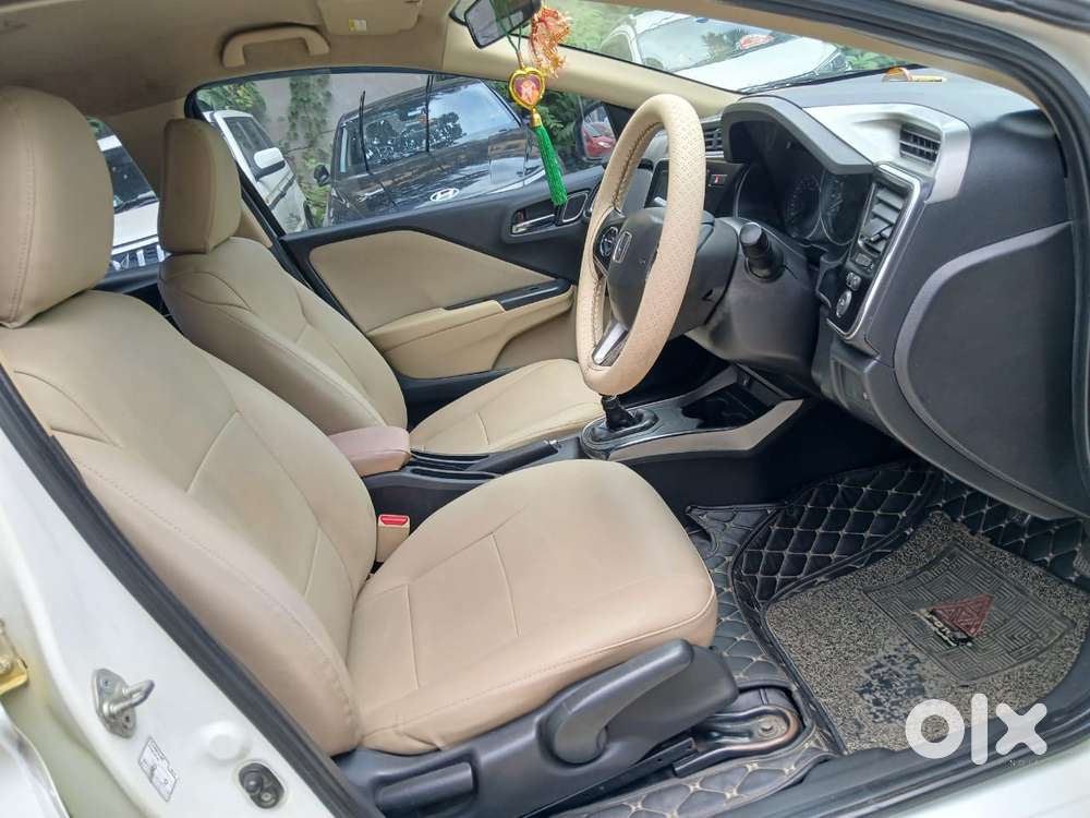 Honda City 1.5 V Cvt I-vtec Mt, 2019, Petrol