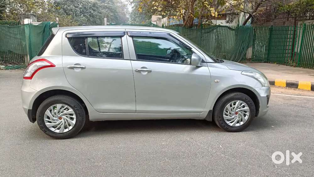 Swift Lxi Optional 2017 , Petrol+cng