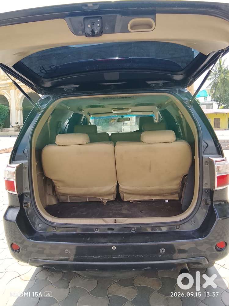 Toyota Fortuner 3.0 4x4 Manual, 2011, Diesel