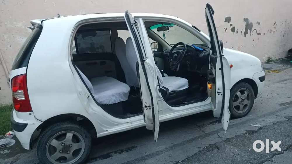Hyundai Santro Hyunor Cng 2012 Variant
