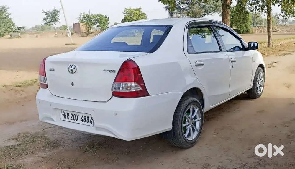 Toyoto Etios 2012 Model