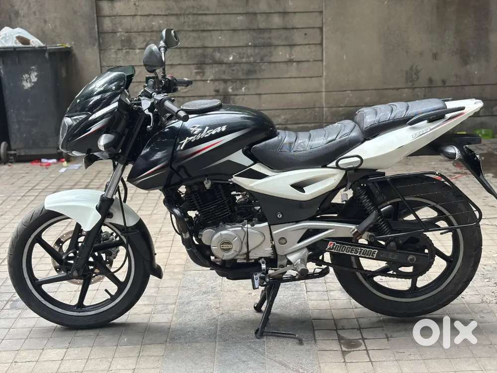 Well maintained Pulsar 180 for Single owner Motorcycles