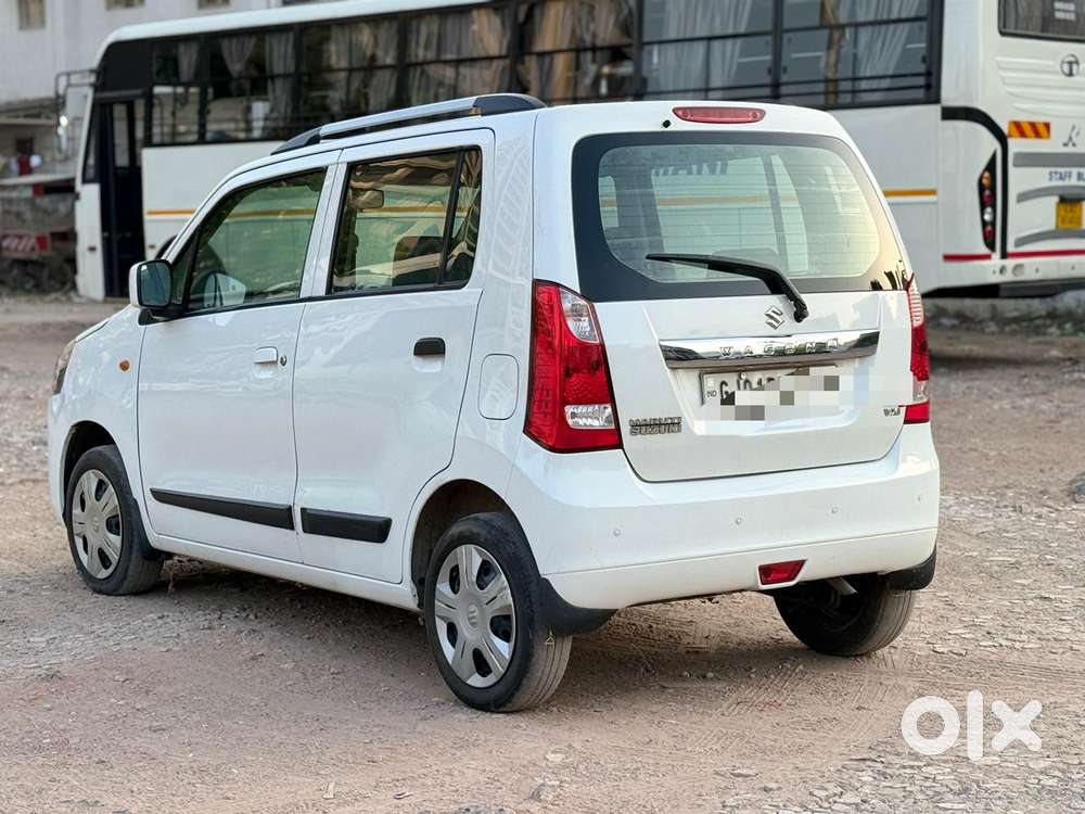 Maruti Suzuki Wagon R 1.0 2010-2019 Vxi (o), 2015, Petrol