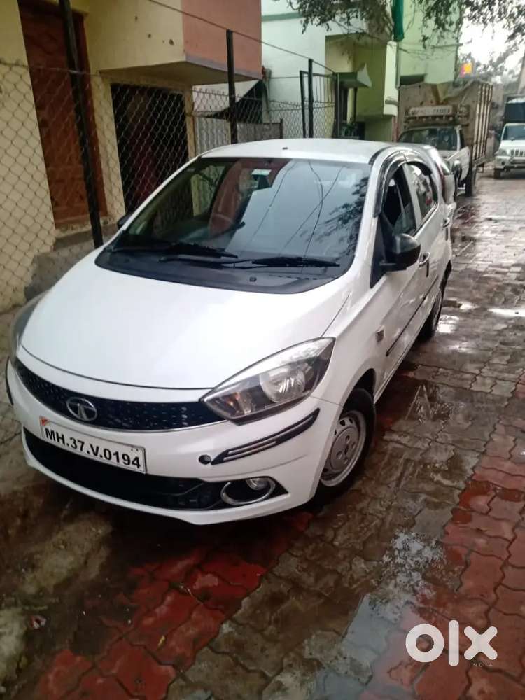 Tata Tiago Diesel 2017 With Alloy Wheels
