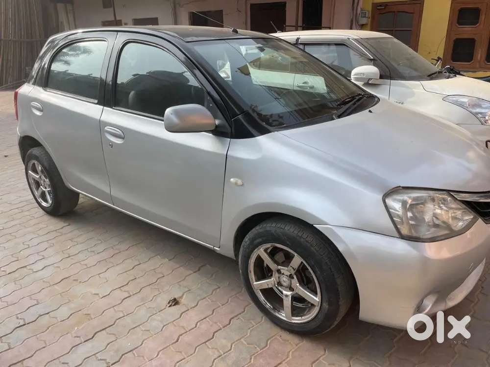 Toyota Etios 2012 Diesel 189440 Km Driven