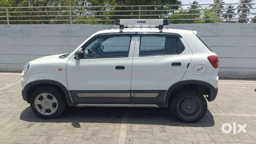 Maruti Suzuki S-presso Vxi, 2024, Petrol