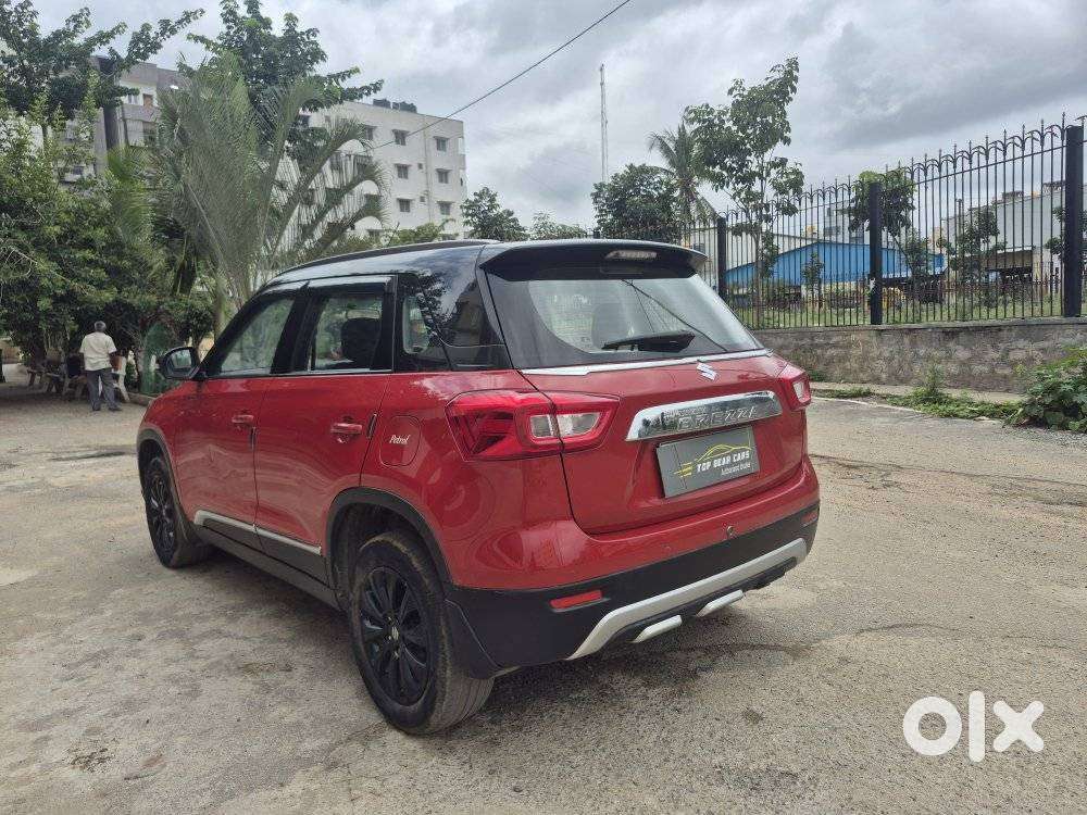 Maruti Suzuki Brezza 1.5 Zxi Smart Hybrid Dual Tone, 2022, Petrol