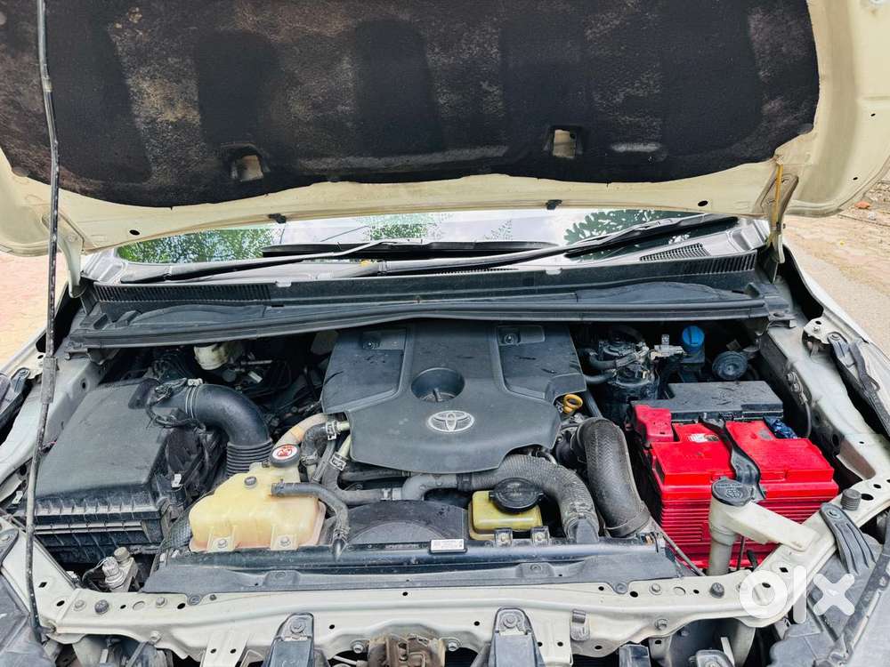 Toyota Innova Crysta 2.8z Automatic, 2021, Diesel