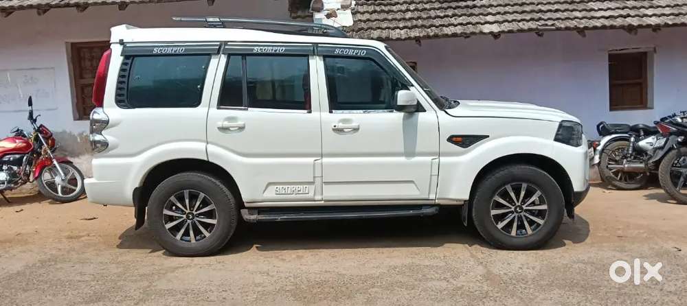 Mahindra Scorpio 2015 Diesel Manual