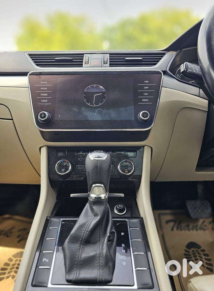 Skoda Superb Style 1.8 Tsi Mt, 2018, Petrol