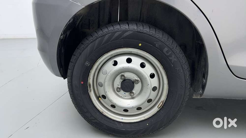 Maruti Suzuki Swift Lxi 2018, 2014, Petrol