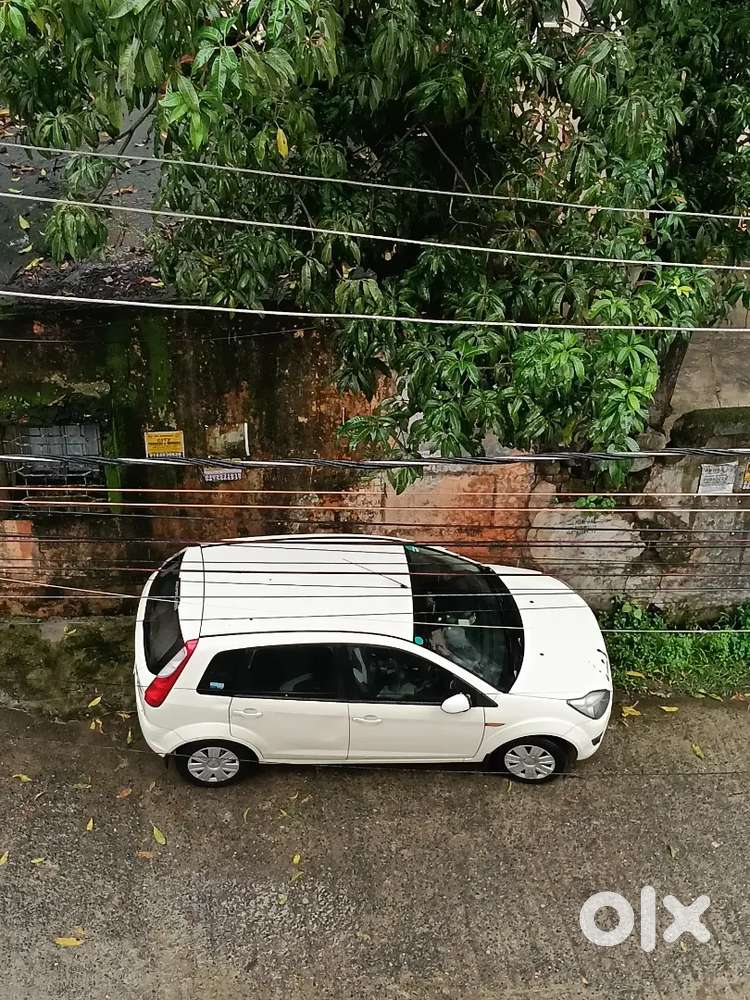 Ford Figo Petrol Manual 2011