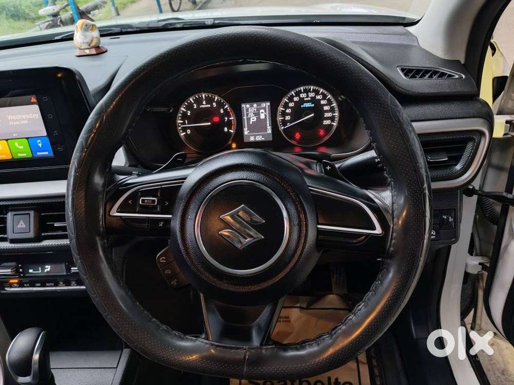 Maruti Suzuki Brezza 1.5 Vxi At Smart Hybrid, 2023, Petrol