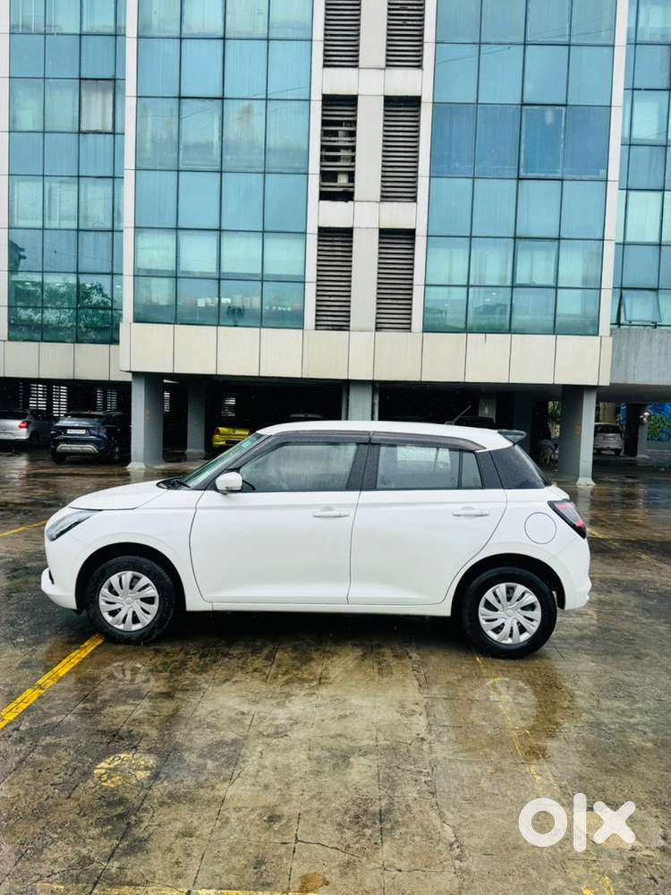 Maruti Suzuki Swift Vxi