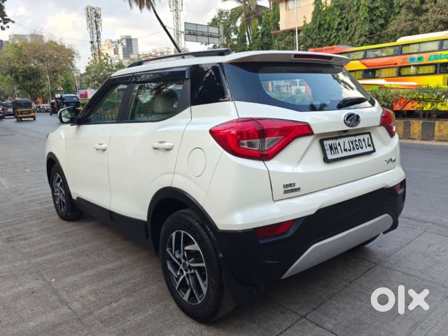 Mahindra Xuv300 W8 (o) 1.5 Diesel Amt, 2022, Diesel