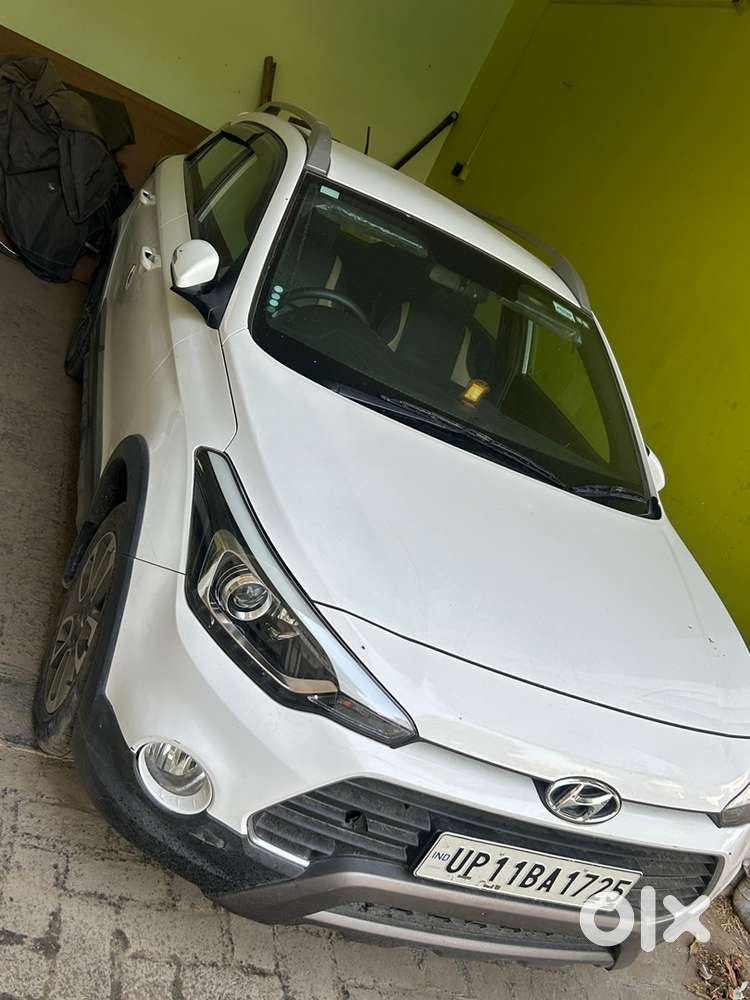 Hyundai I20 Active 2016 Petrol Well Maintained