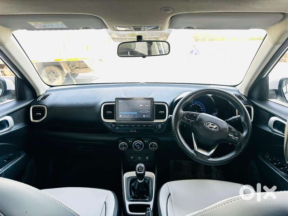 Hyundai Venue Sx Turbo, 2019, Cng & Hybrids