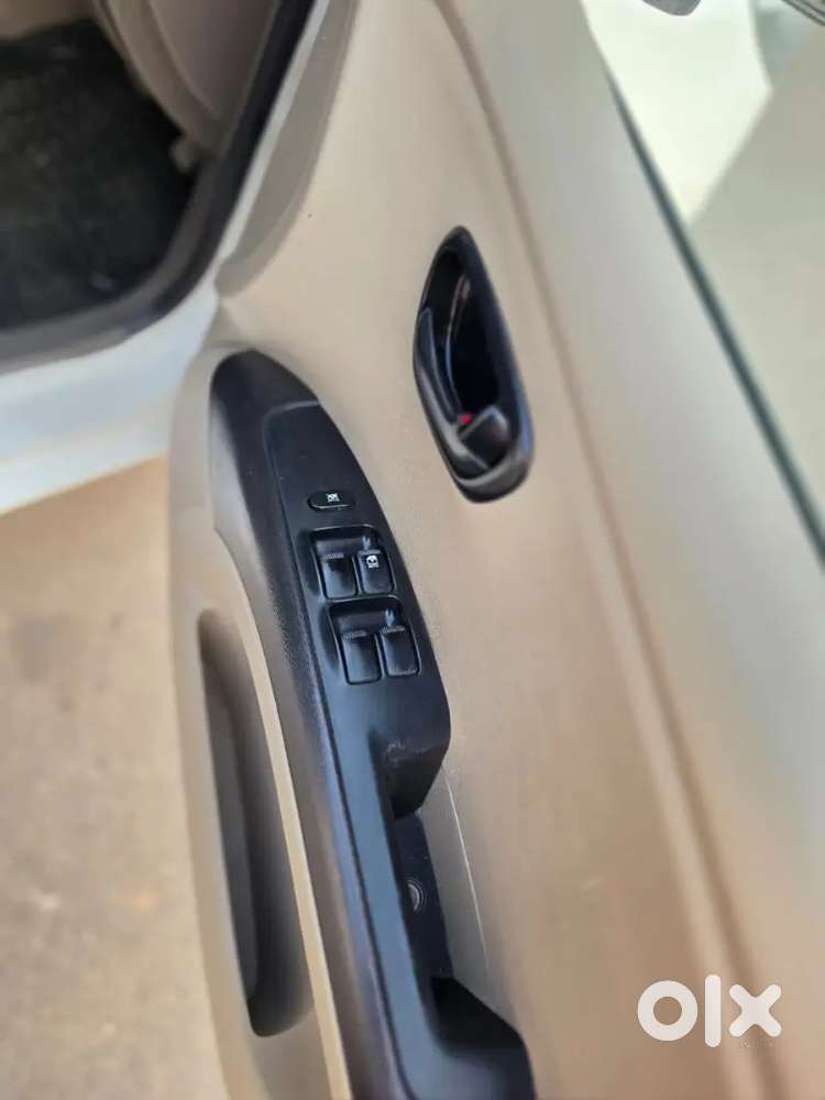 Hyundai I10 2014 Petrol 88000 Km Driven