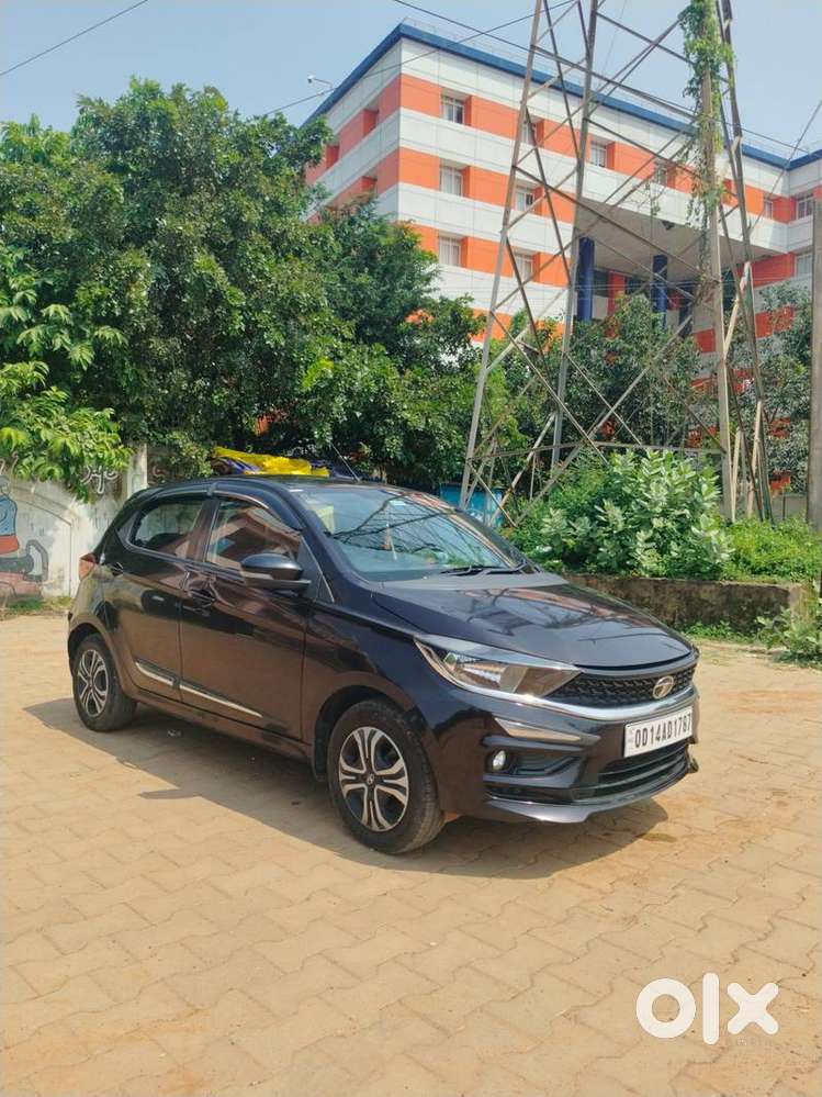Tata Tiago, 2023, Petrol