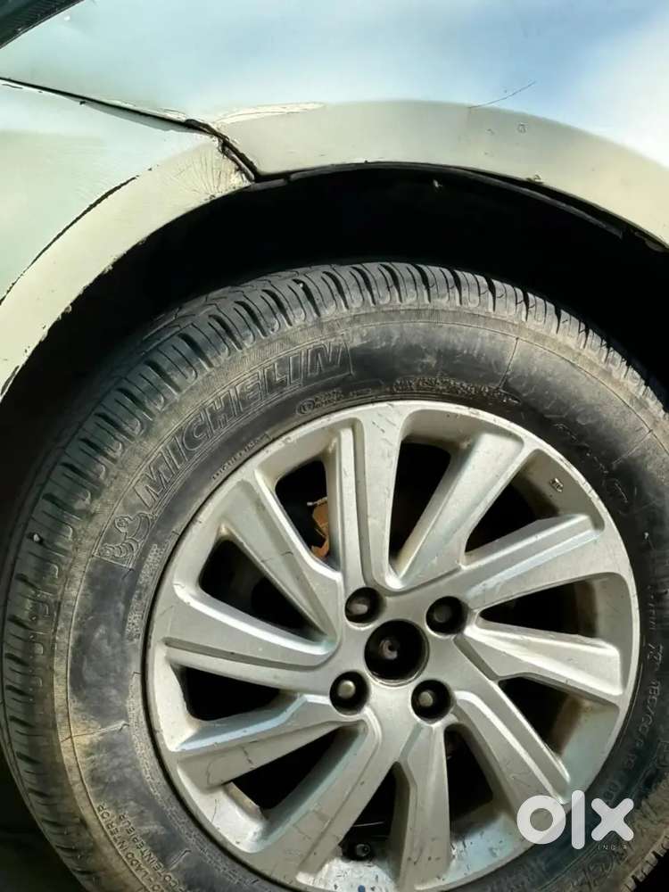 Maruti Suzuki Swift Dzire Zxi+