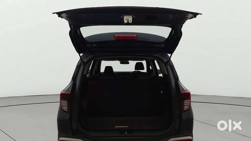 Kia Carens 1.5 Prestige Plus 7 Str Imt, 2022, Petrol