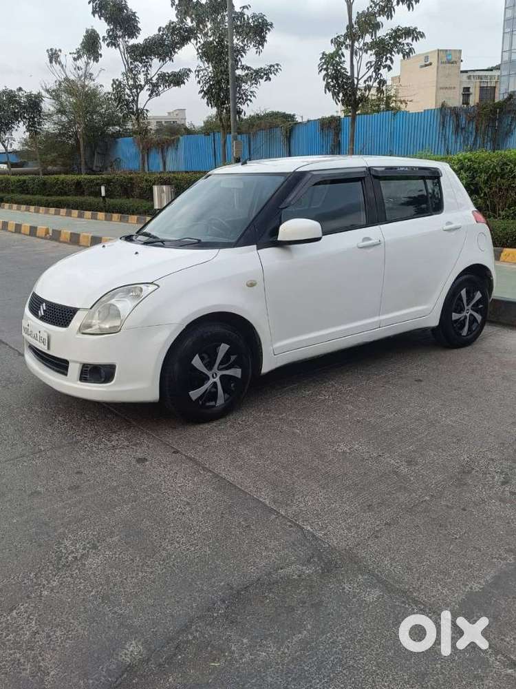Maruti Suzuki Swift Vxi + Manual, 2009, Petrol