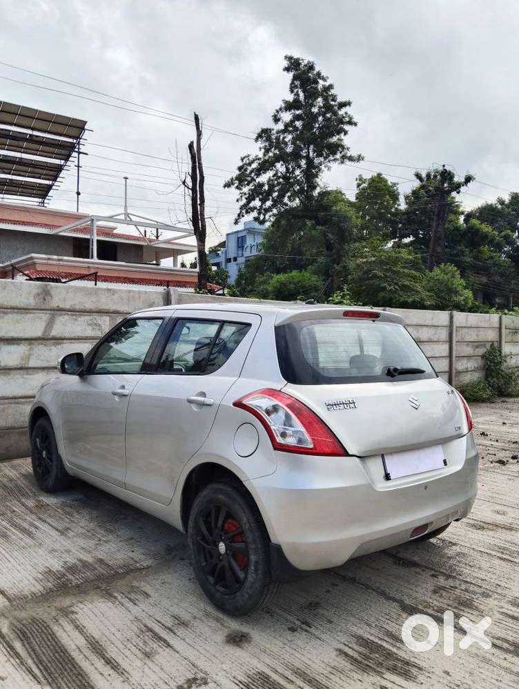 Maruti Suzuki Swift Zxi, 2013, Petrol