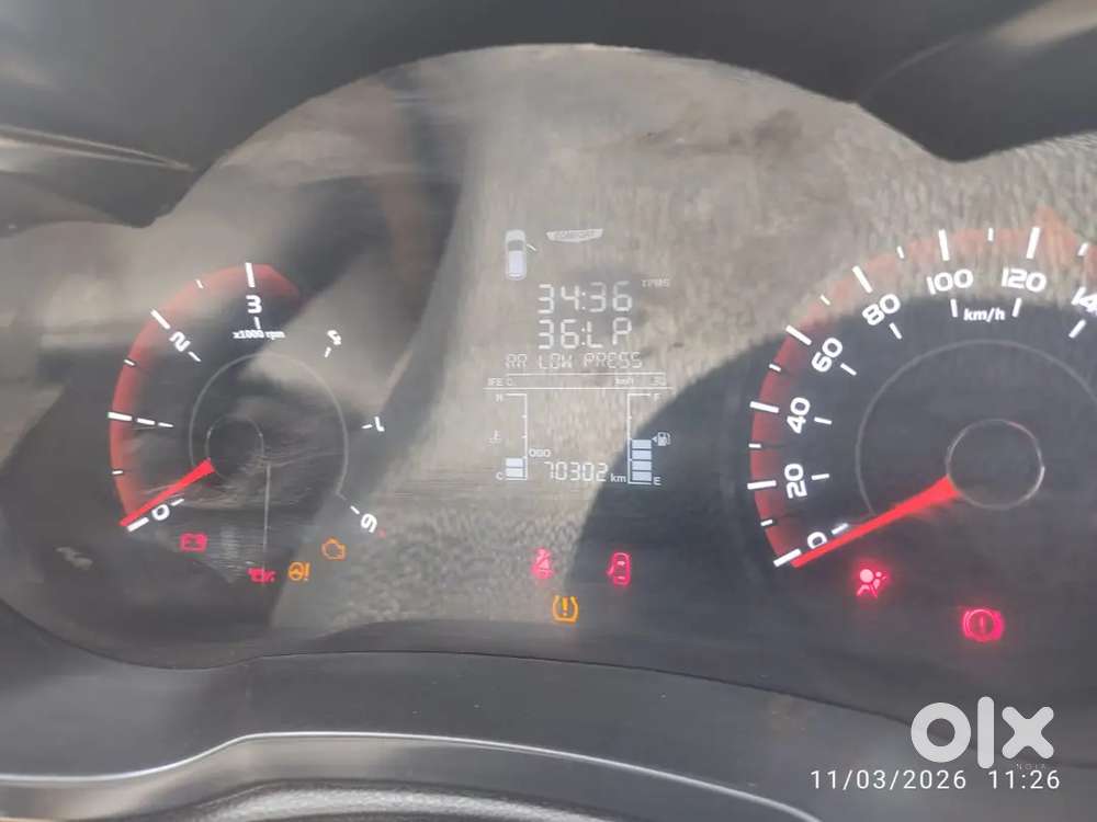 Mahindra Xuv 300 Diesel.