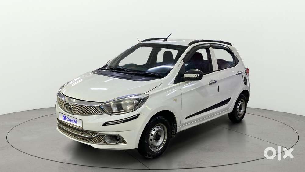Tata Tiago Xe, 2017, Petrol