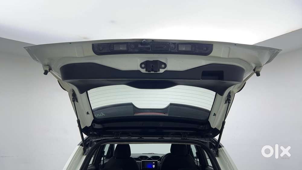 Nissan Magnite 1.0 Xv Premium Turbo Cvt Dual Tone, 2021, Petrol