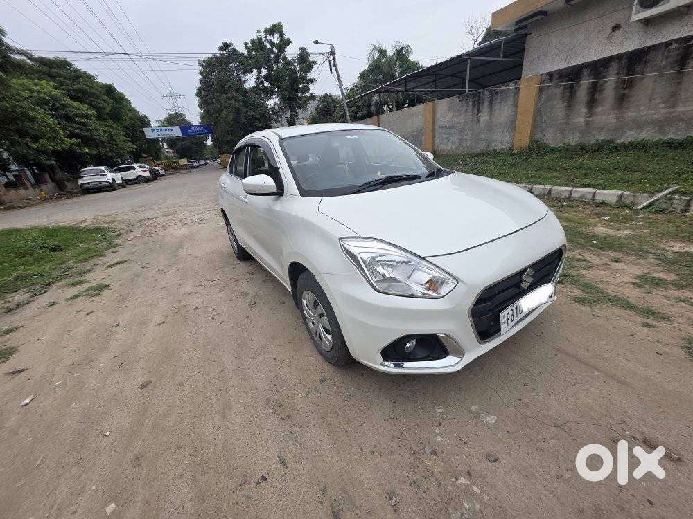 Maruti Suzuki Dzire 1.2 Vxi, 2024, Petrol