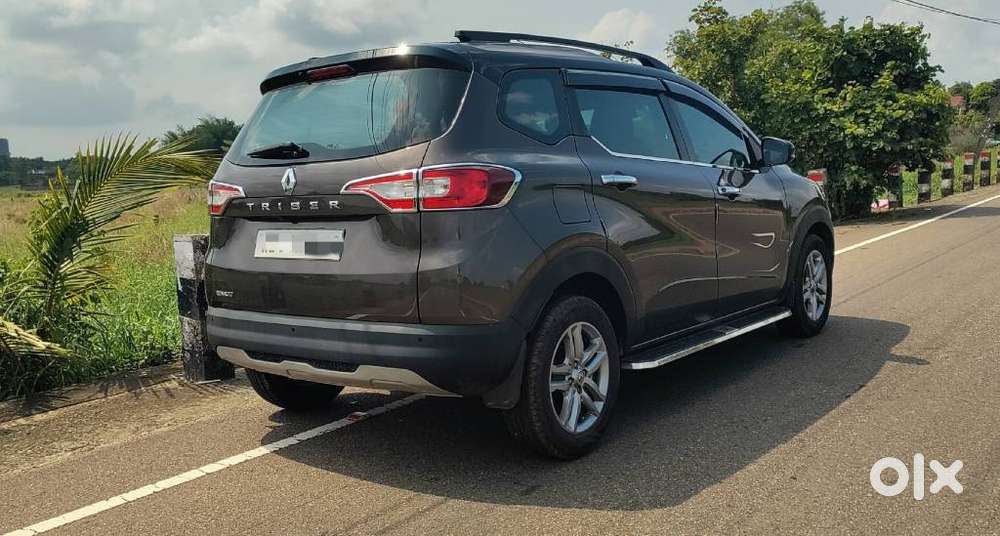 Renault Triber Rxz, 2022, Petrol