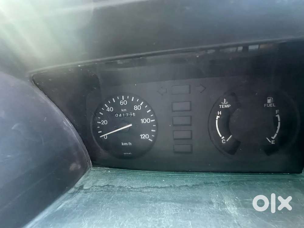 Maruti Suzuki Omni 2006