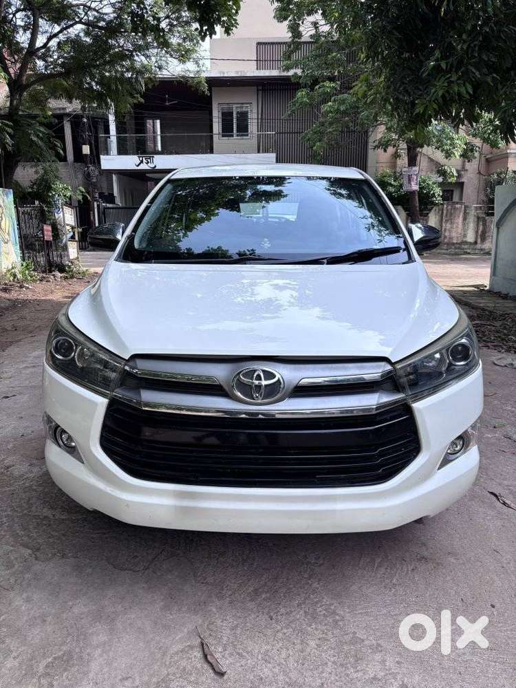 Toyota Innova Crysta 2.8z Automatic, 2019, Diesel