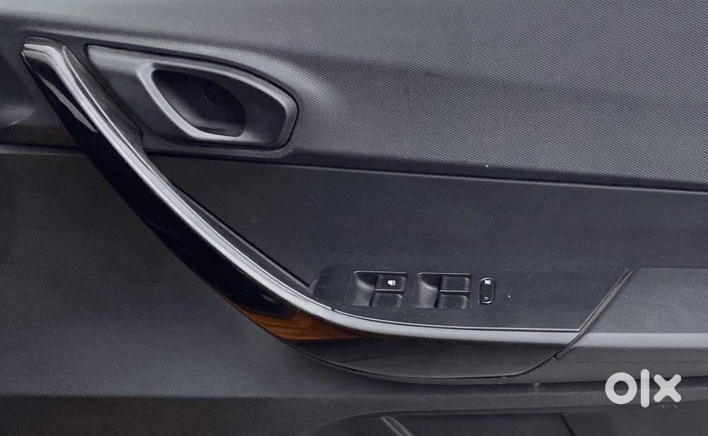 Tata Tiago Nrg Petrol, 2018, Petrol