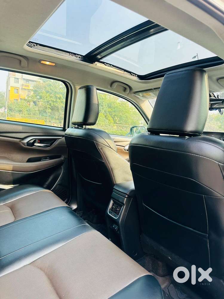 Toyota Urban Cruiser Hyryder 1.5 V Hybrid, 2024, Petrol