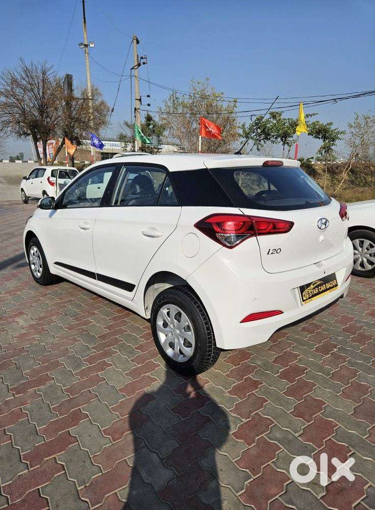 Hyundai I20 Sportz Plus, 2016, Diesel