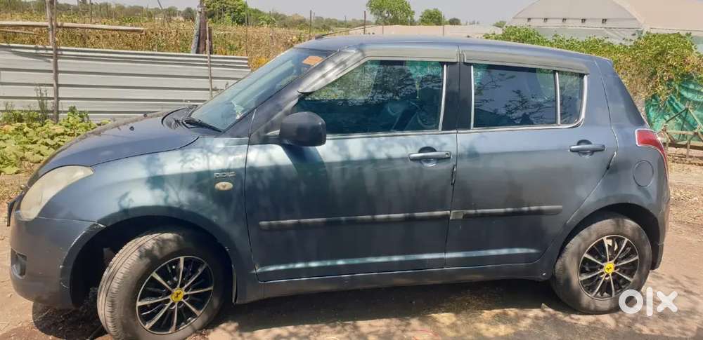 Maruti Suzuki Swift 2011