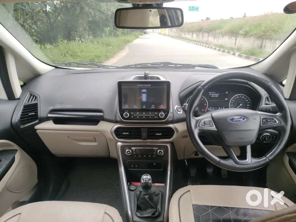 Ford Ecosport 1.5(d) Titanium+mt