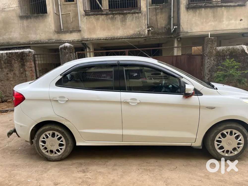 Ford Figo Aspire 2016 Petrol - 40000 Km Driven