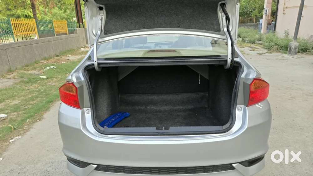 Honda City I-vtec Cvt V, 2017, Petrol