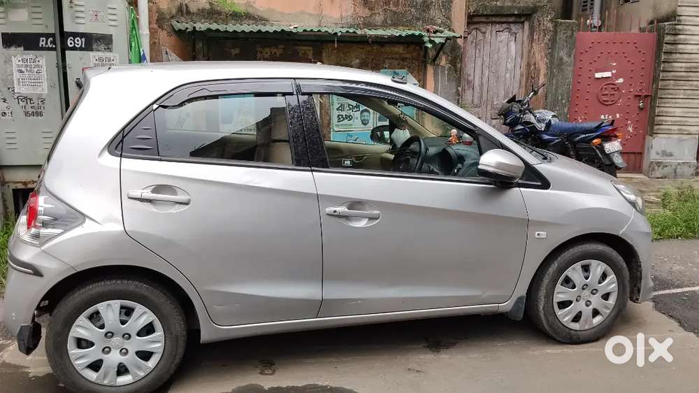 Honda Brio At 2015 Petrol Manual