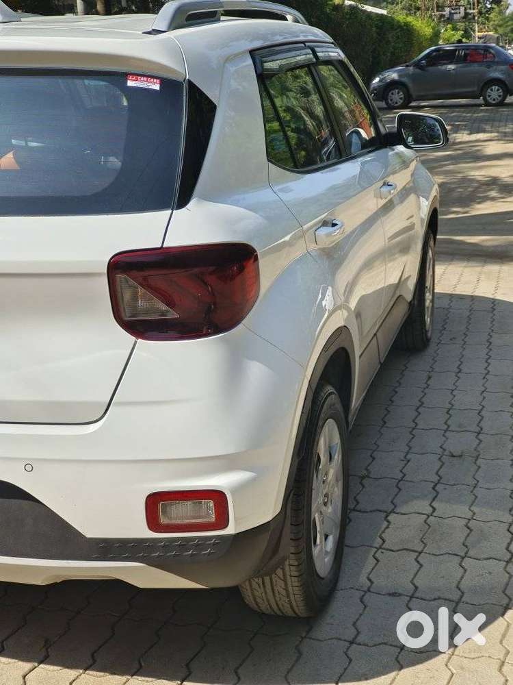 Hyundai Venue S Plus Mt 1.2 Kappa, 2021, Petrol